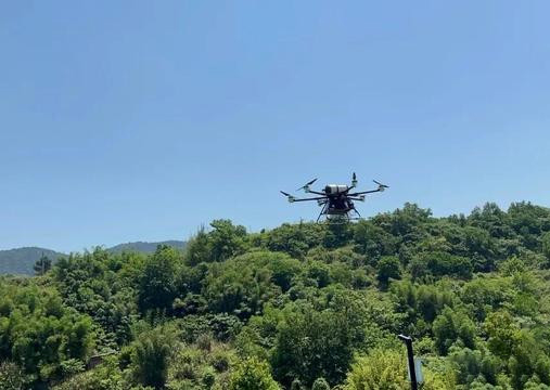 哈工大重慶研究院成功研發(fā)氫動力六旋翼無人機(jī)(圖1)